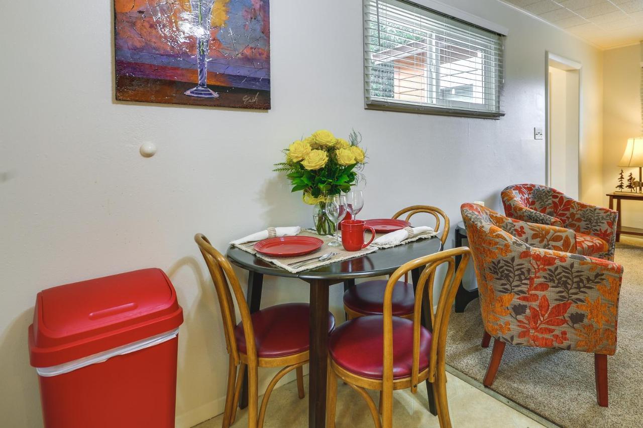 Quaint With Grill Walk To Downtown!